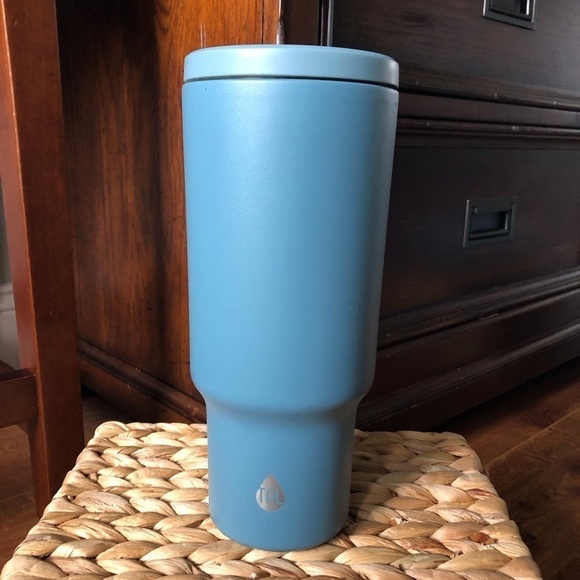 Core Large blue stainless steel cup with lid - Picture 1 of 4